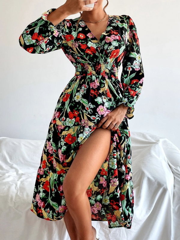 Vestido con estampado tropical